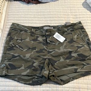 Torrid military short camo